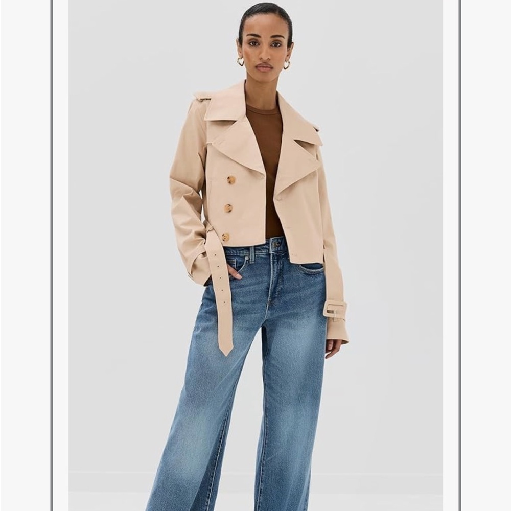 Good American Cream Trench Coat